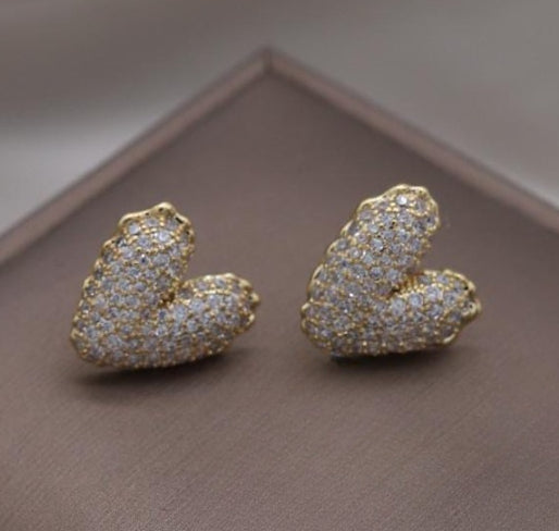 Zircon Heart Stud Earrings